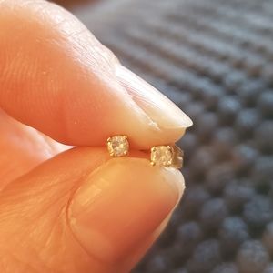 Diamond stud earrings